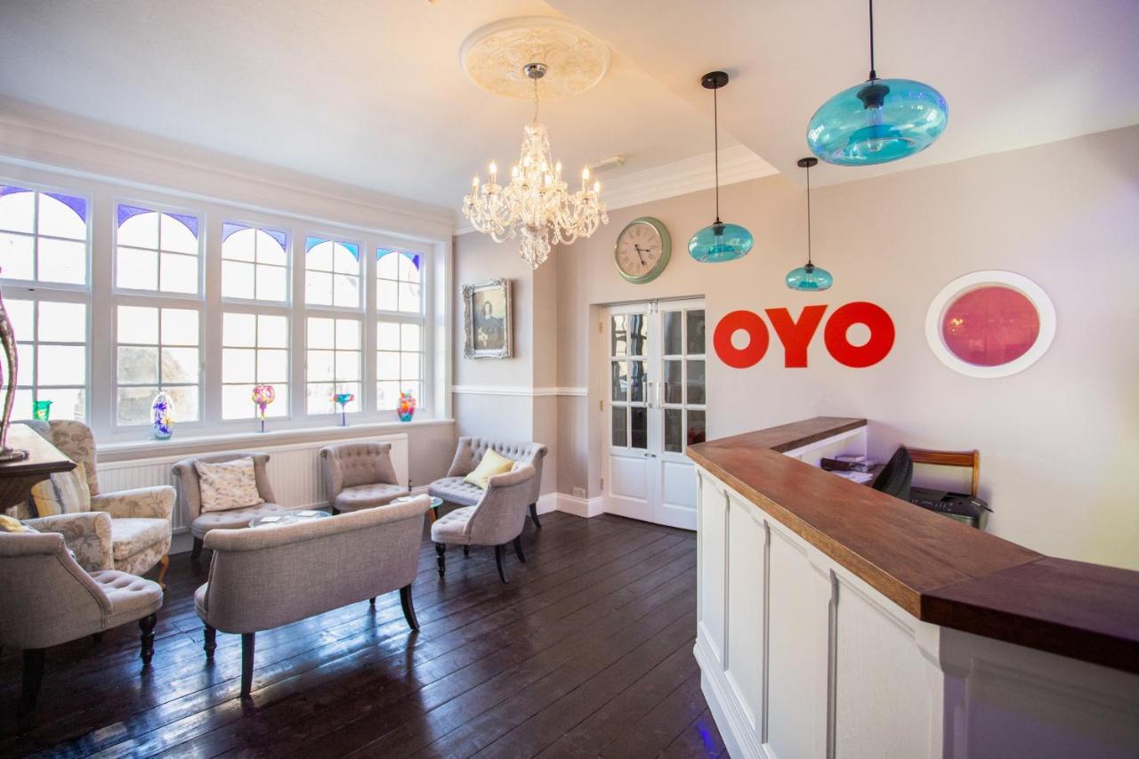 Oyo Timothy'S Hotell Tenby Eksteriør bilde
