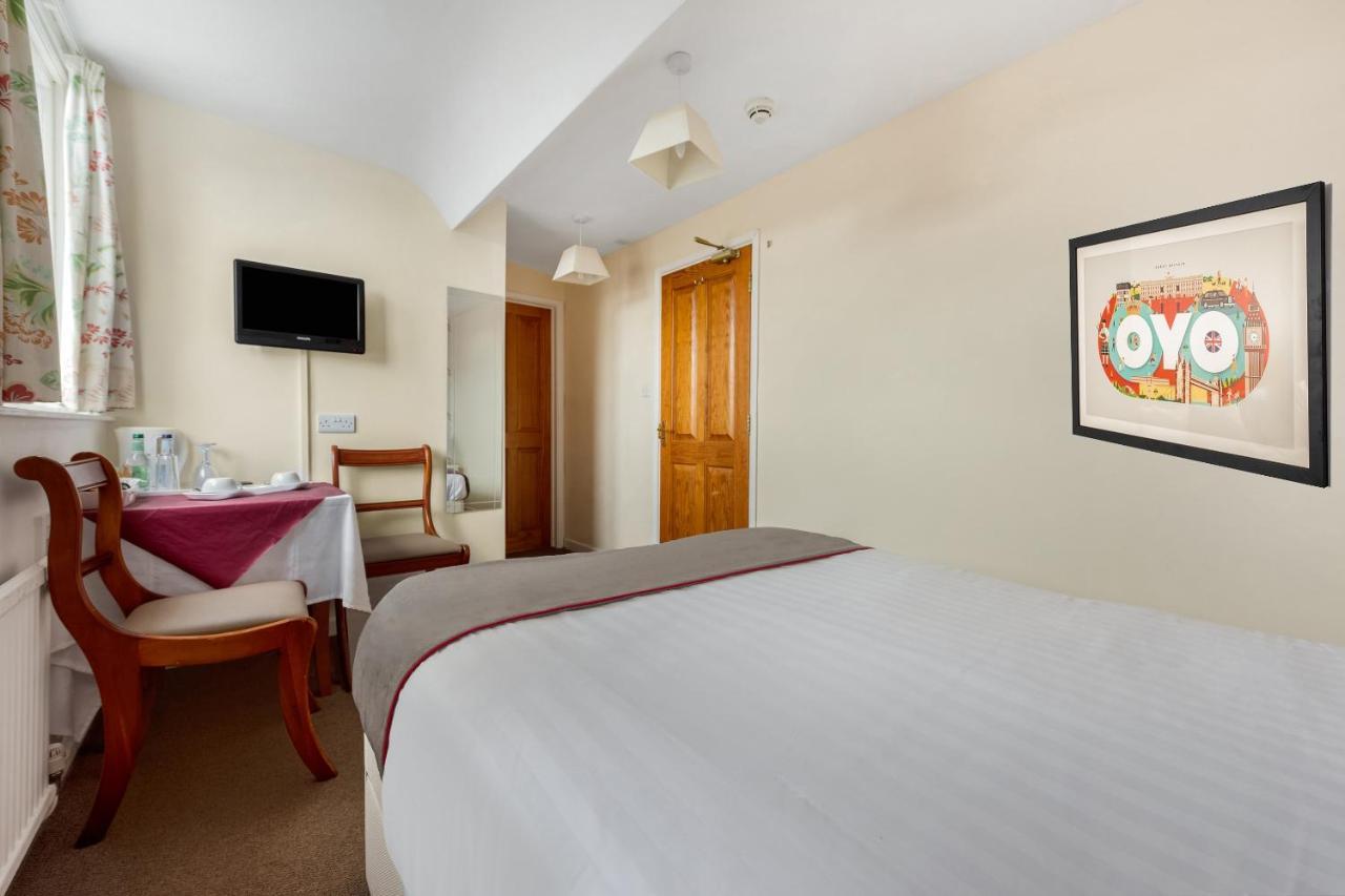 Oyo Timothy'S Hotell Tenby Eksteriør bilde